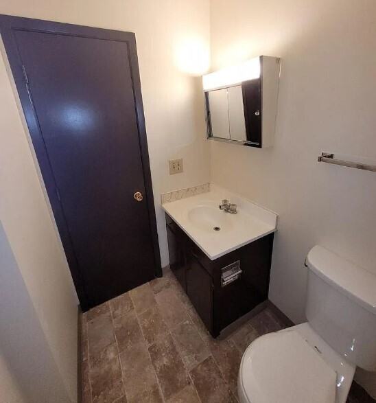 2800 30th St #11 - Photo 6 of 10