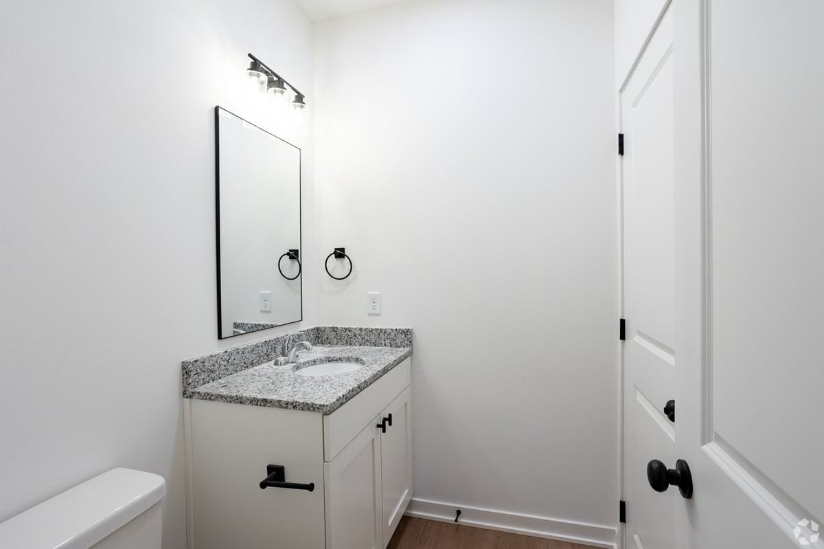 920 2nd Ave S #211 - Photo 5 of 11