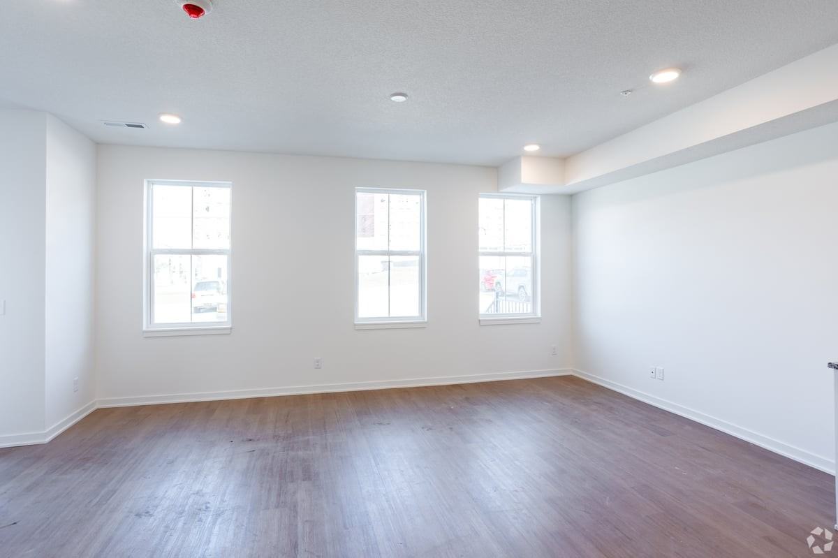 920 2nd Ave S #211 - Photo 7 of 11