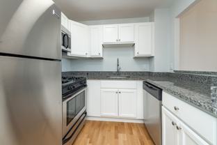 1413 Columbia Rd #4E - Photo 1 of 1