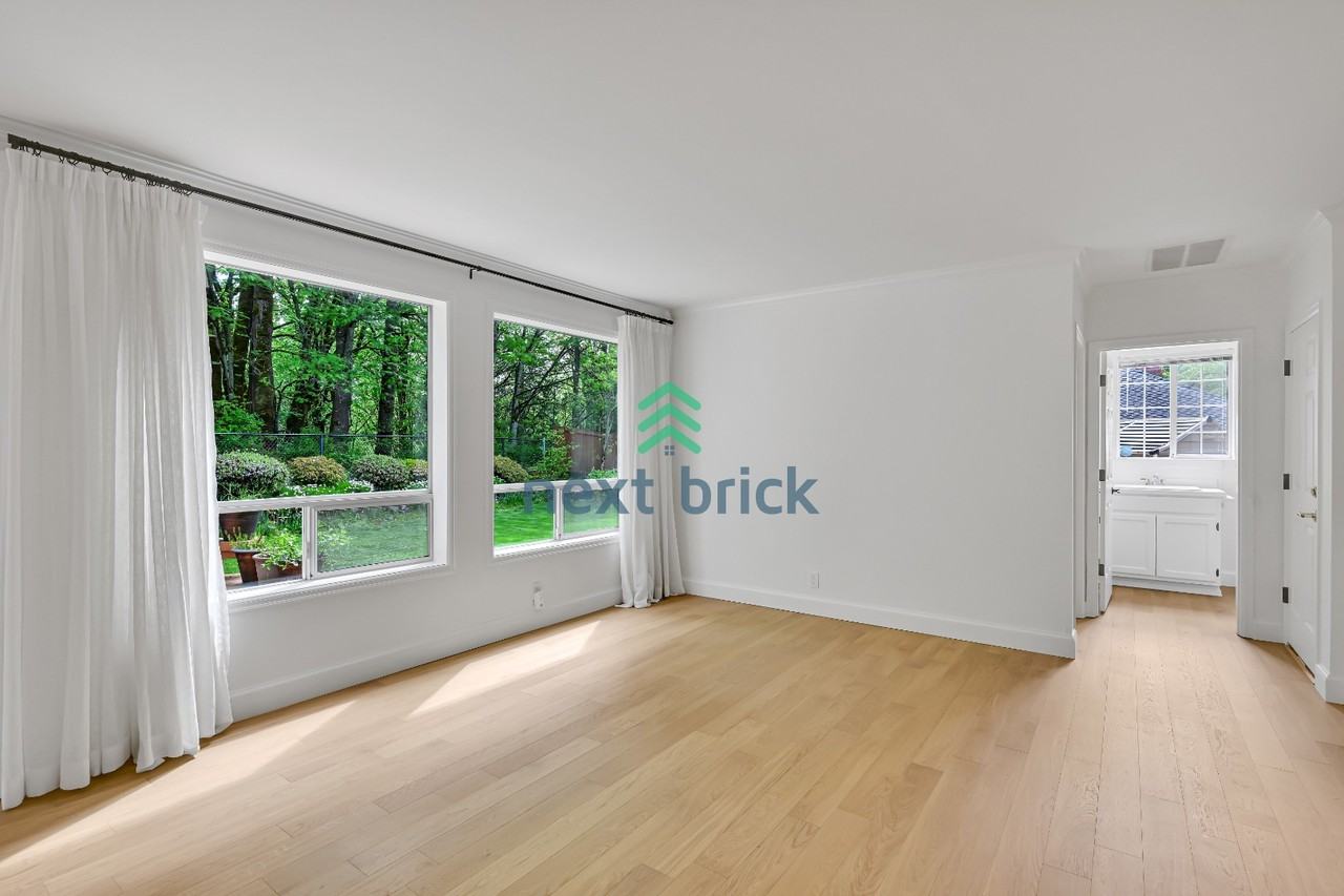 4956 173rd Pl Se - Photo 6 of 27