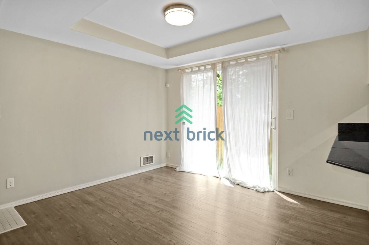 18505 20th Dr Se - Photo 4 of 13