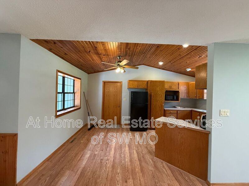 157 Blackbird Dr - Photo 4 of 14
