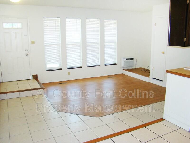 1730 Pecan St #A - Photo 3 of 13