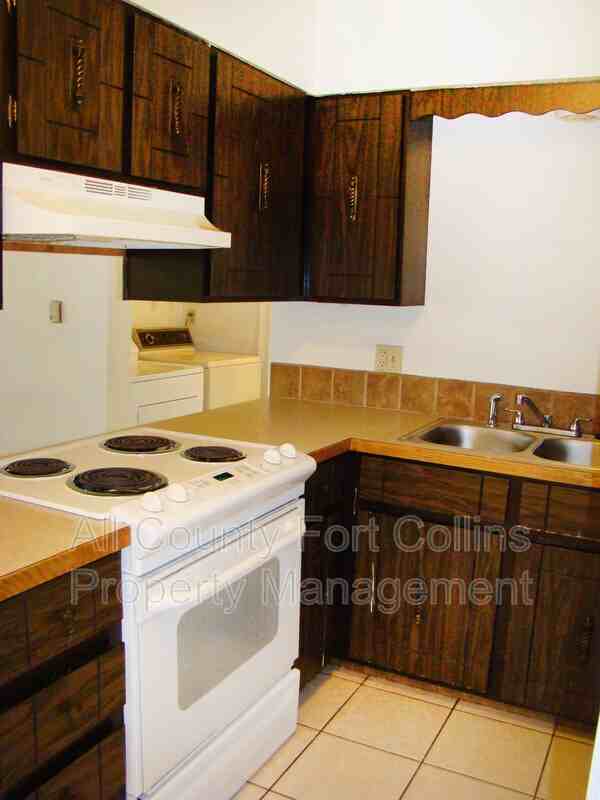 1730 Pecan St #A - Photo 6 of 13