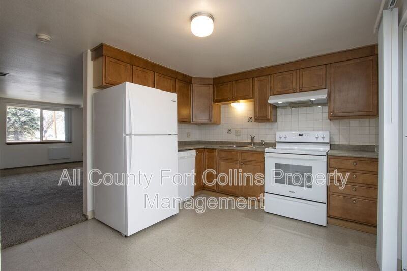 1408 S Douty Ave #1 - Photo 6 of 16