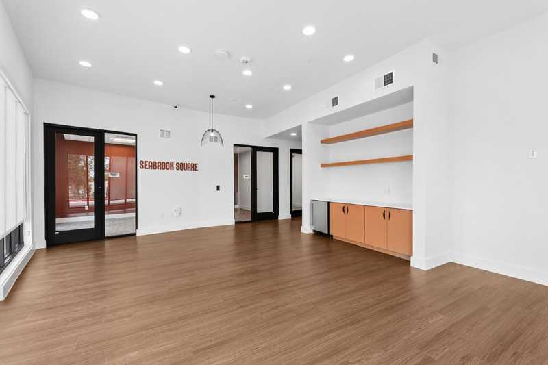 Seabrook Square - Photo 6 of 33