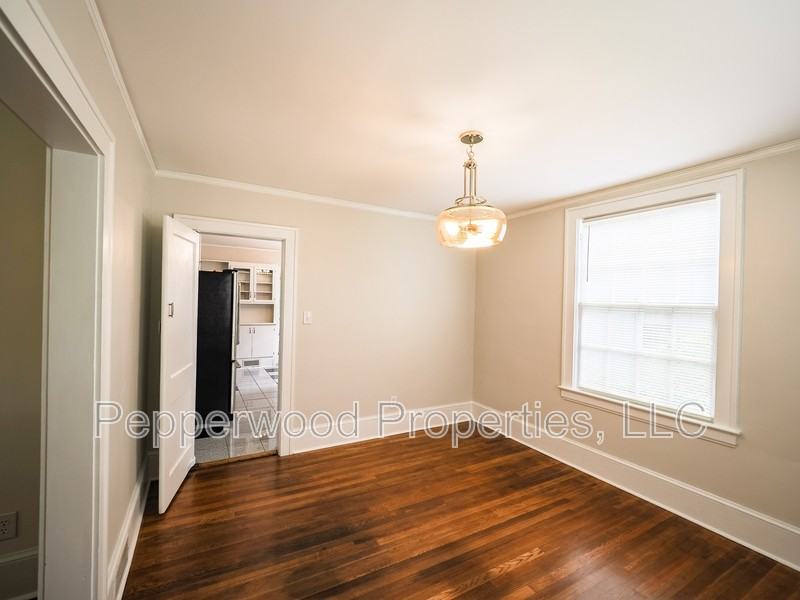 771 Palmetto St - Photo 4 of 22