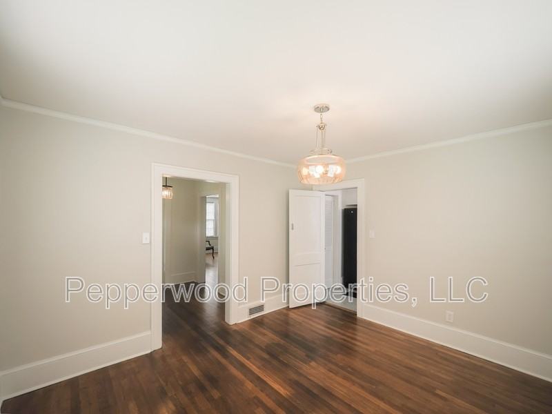 771 Palmetto St - Photo 5 of 22