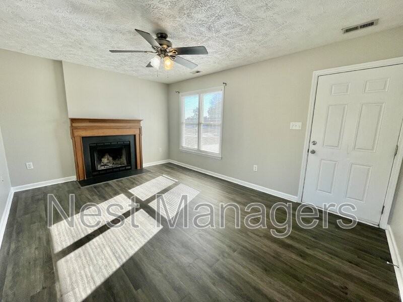 184 Brandywood Ct - Photo 4 of 20