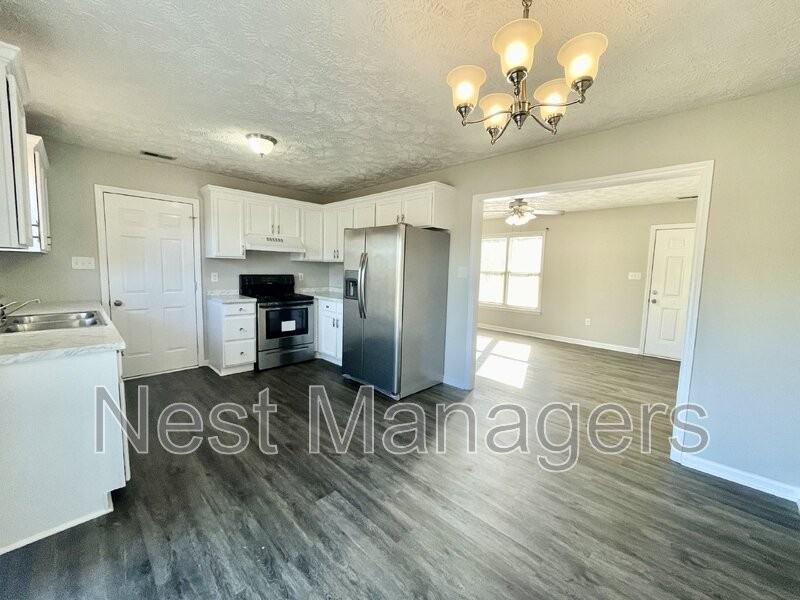 184 Brandywood Ct - Photo 6 of 20