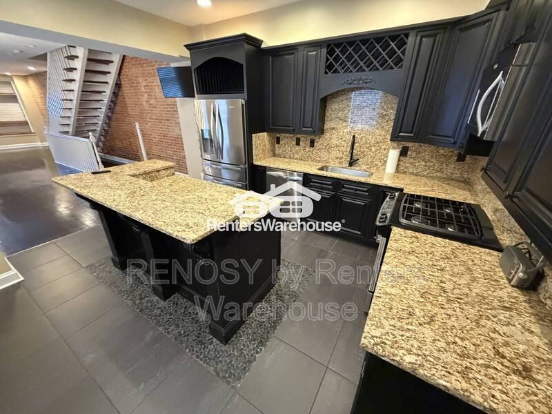1514 Mchenry St - Photo 4 of 29