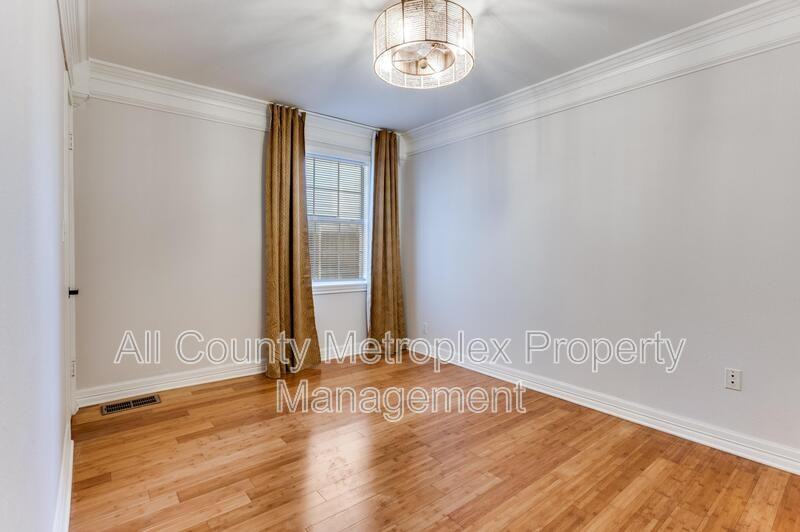 1112 Kings Hwy #4RENT - Photo 4 of 12