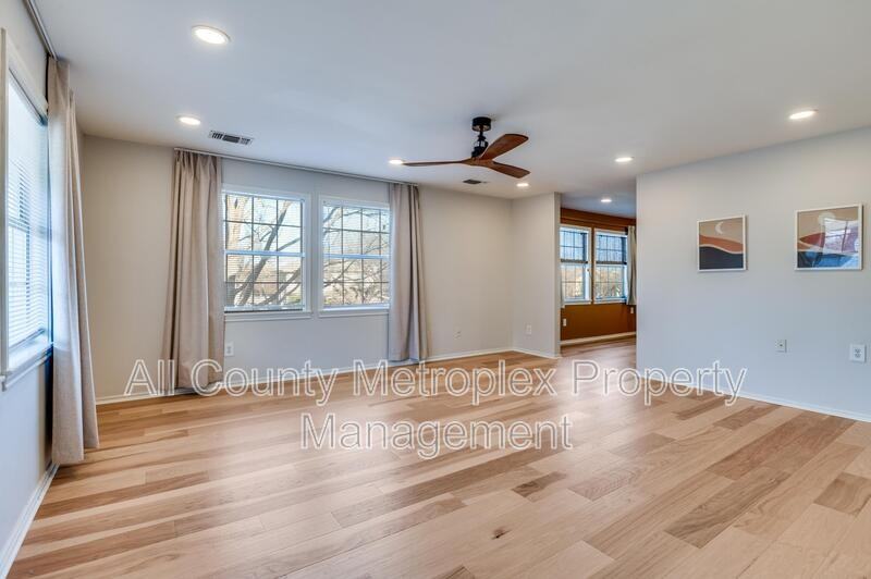 1112 Kings Hwy #4RENT - Photo 7 of 12