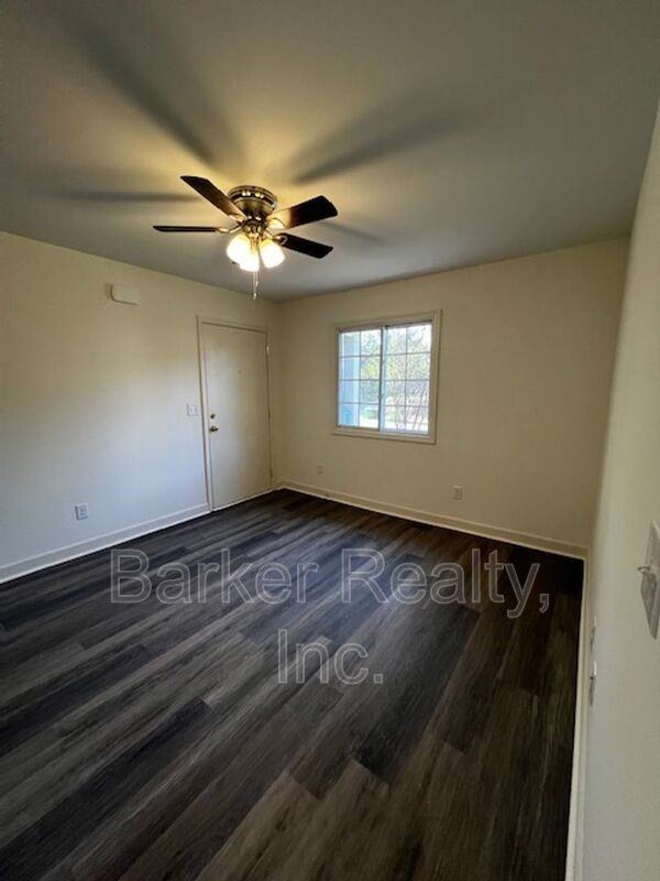 555 E Edenton St - Photo 2 of 46