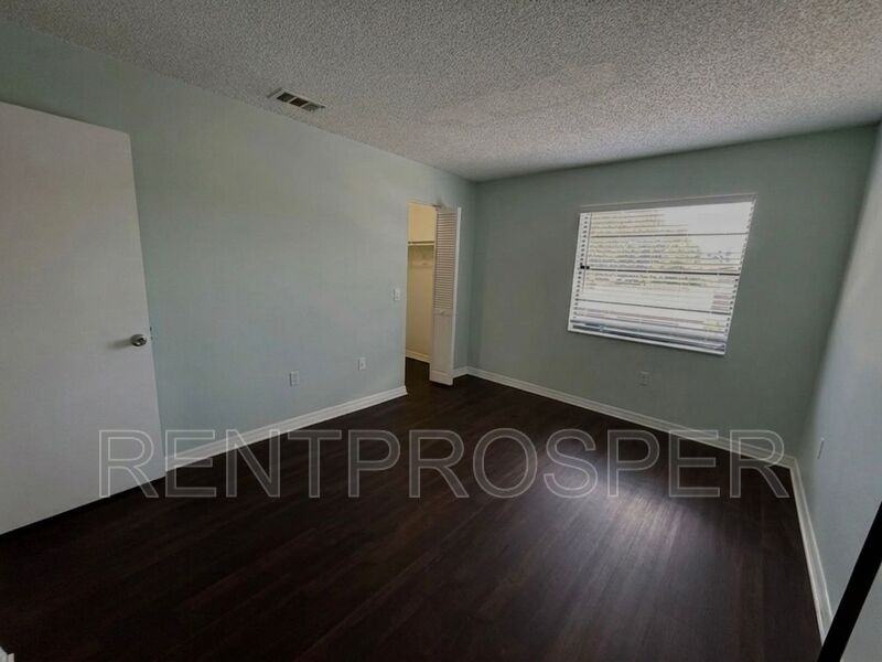 1054 Mollie Ln #M054 - Photo 2 of 18
