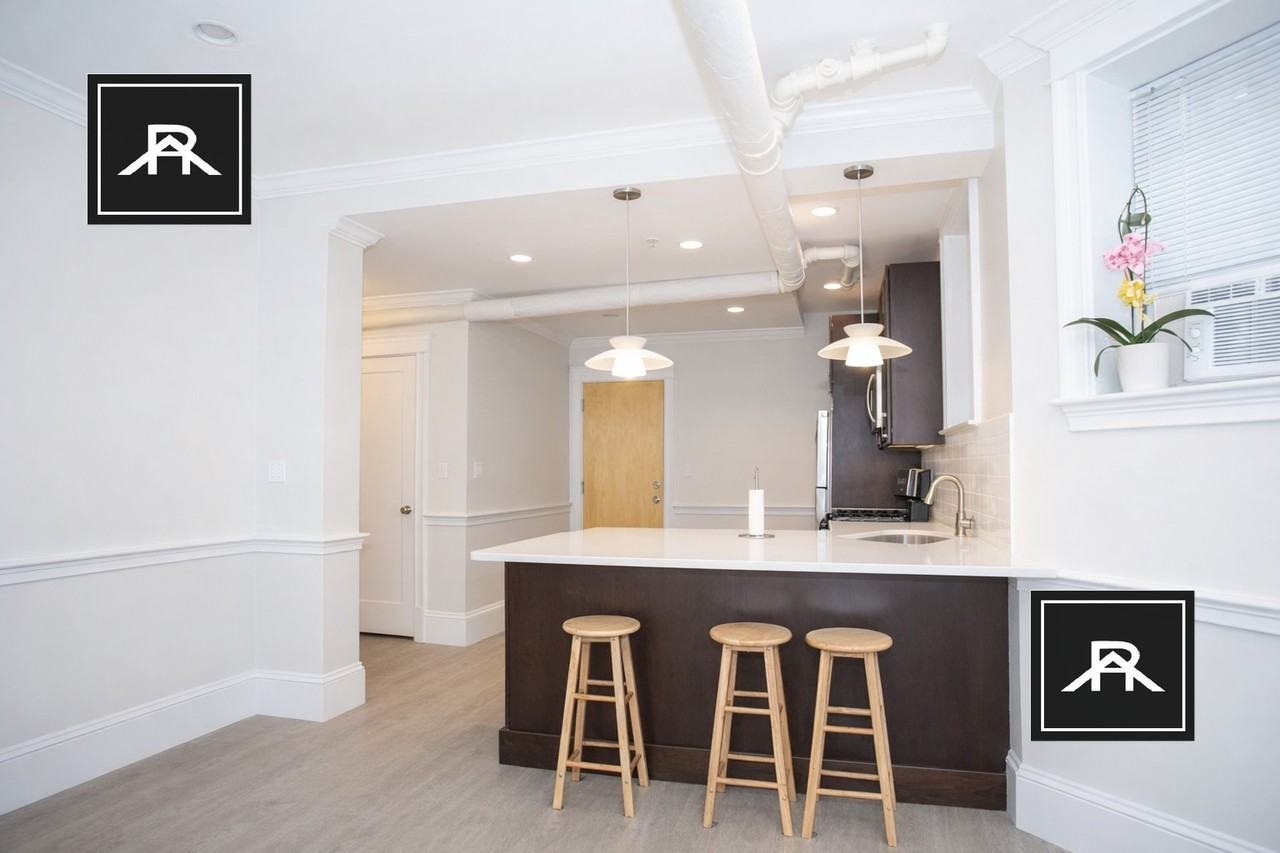 1342A Commonwealth Ave #B - Photo 2 of 3