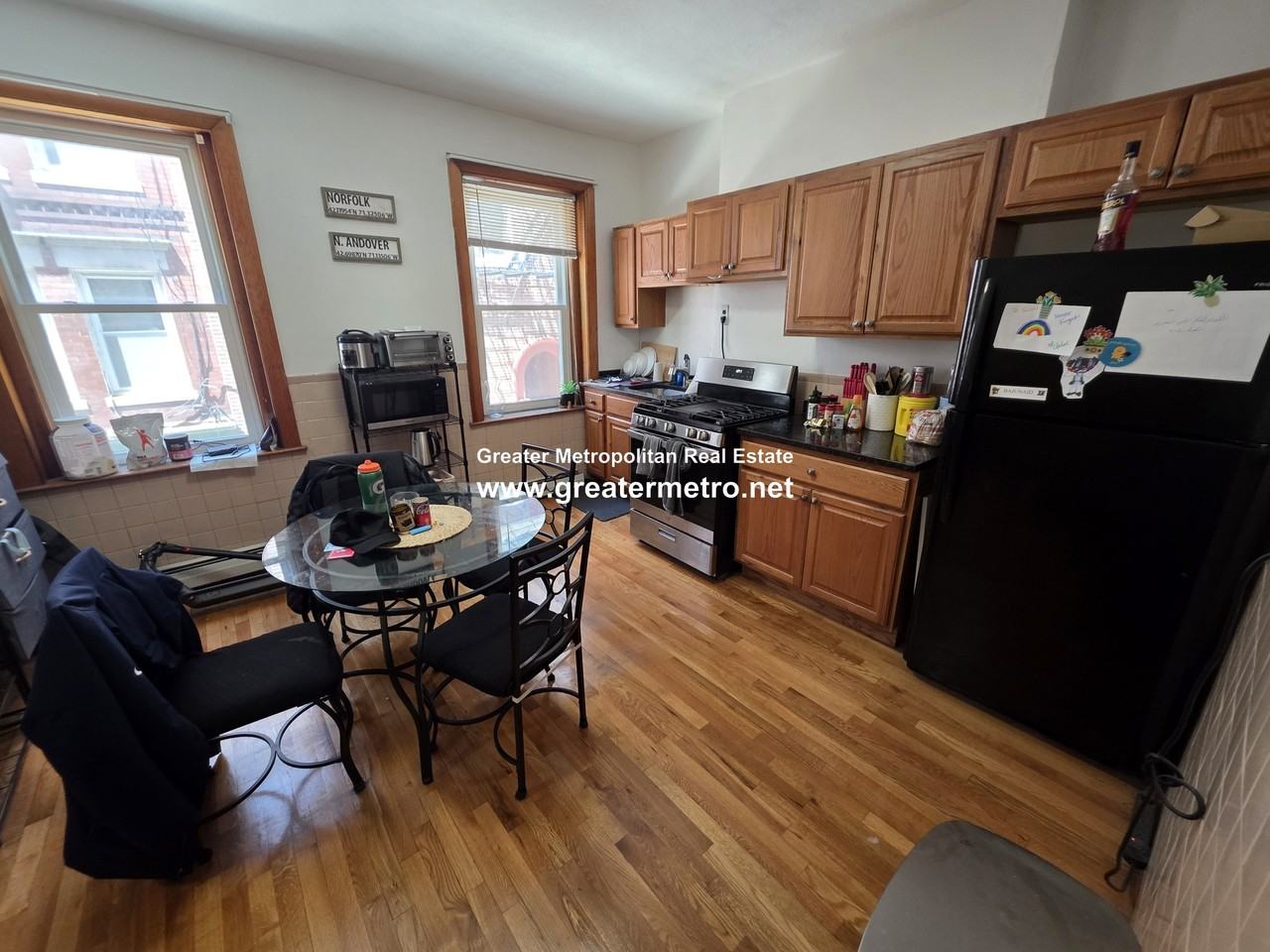 7 Margaret St #4