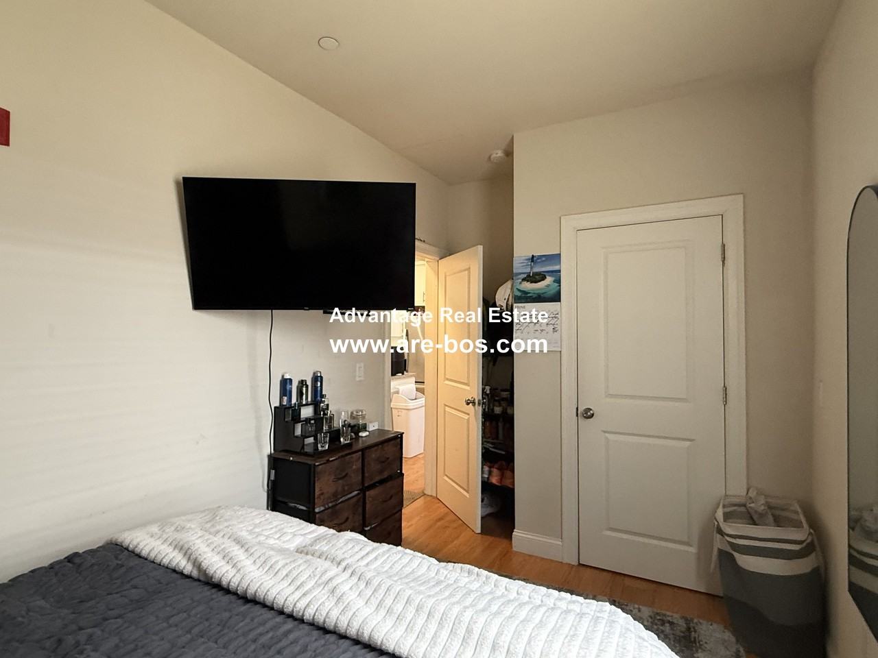8 Gilmore St #1 - Photo 7 of 18
