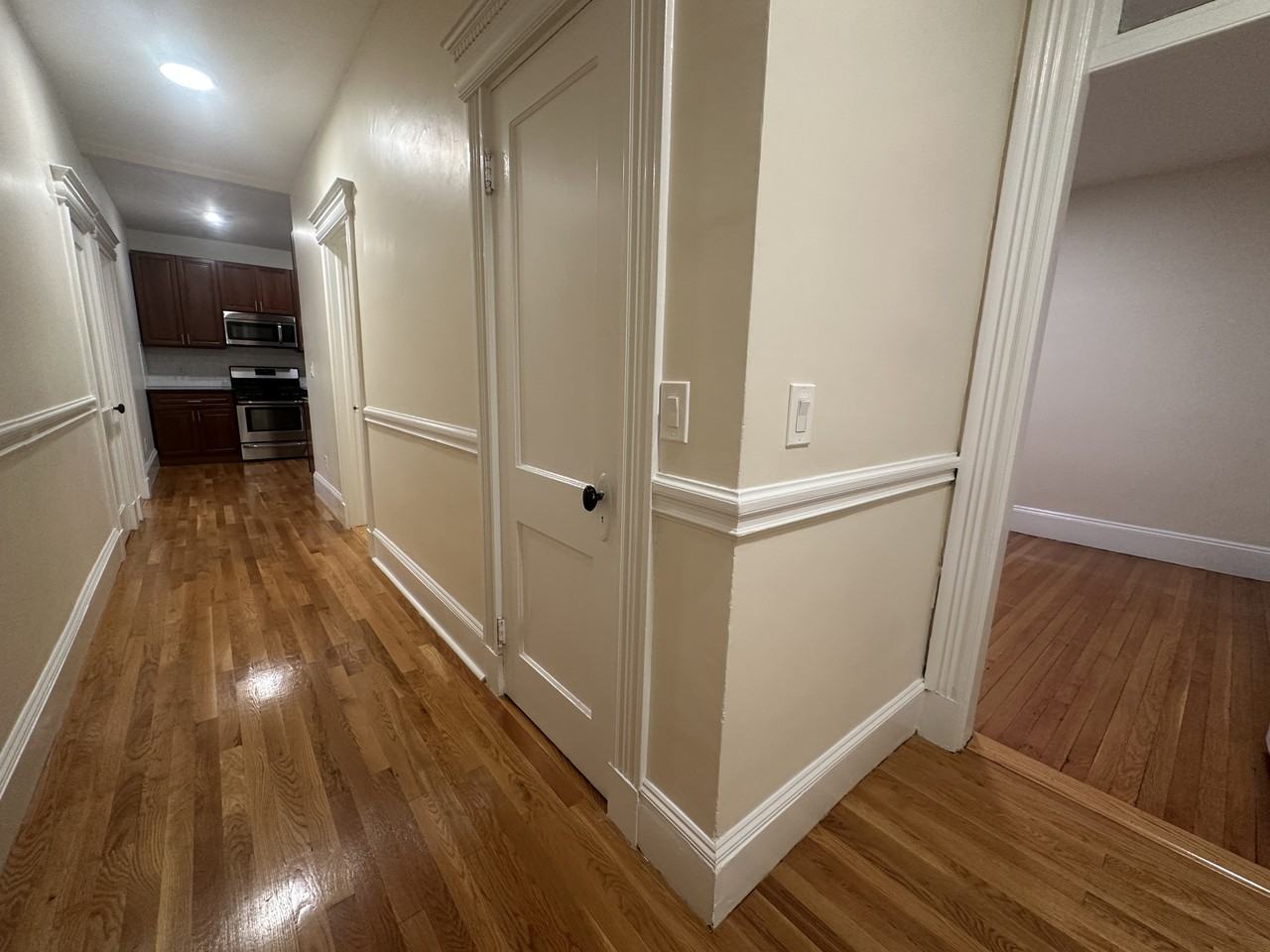 25 Peterborough St #9 - Photo 2 of 9