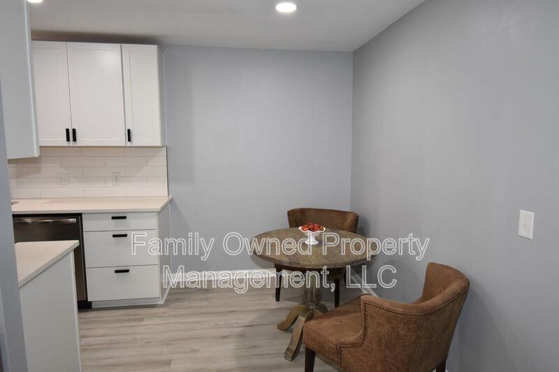 113 Susan Dr #A - Photo 7 of 32