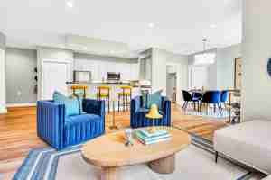 featured image of 4 Liberty Ln
