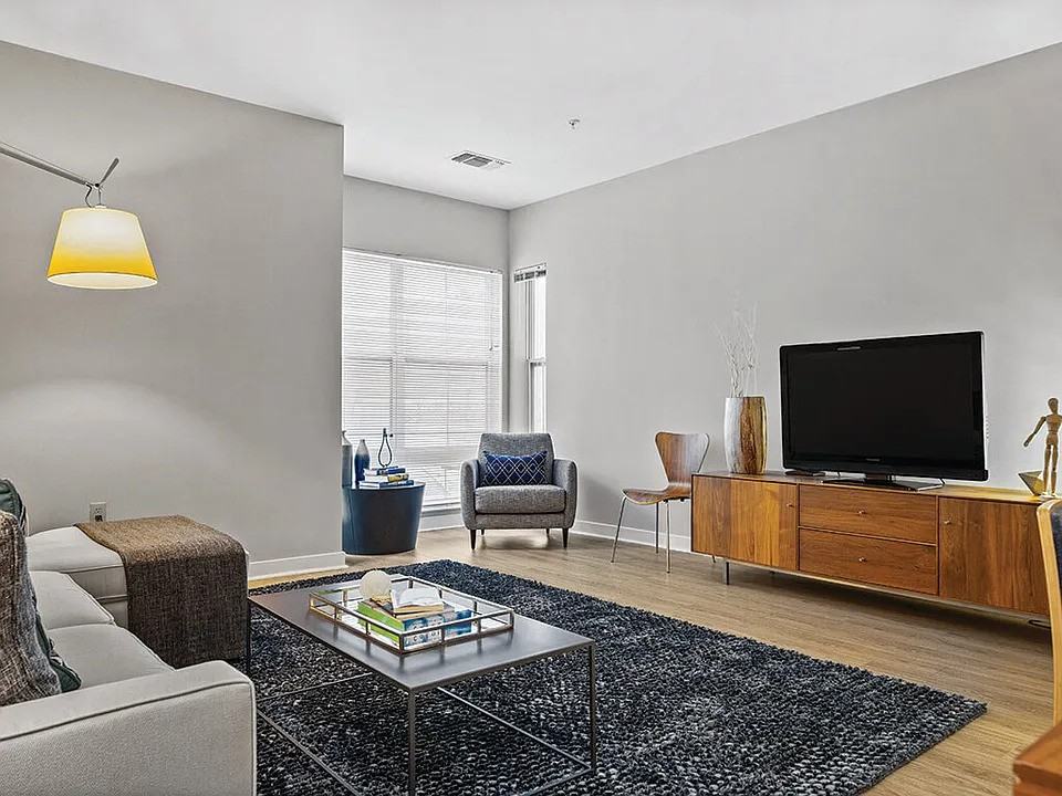 325 Commandants Way - Photo 3 of 13