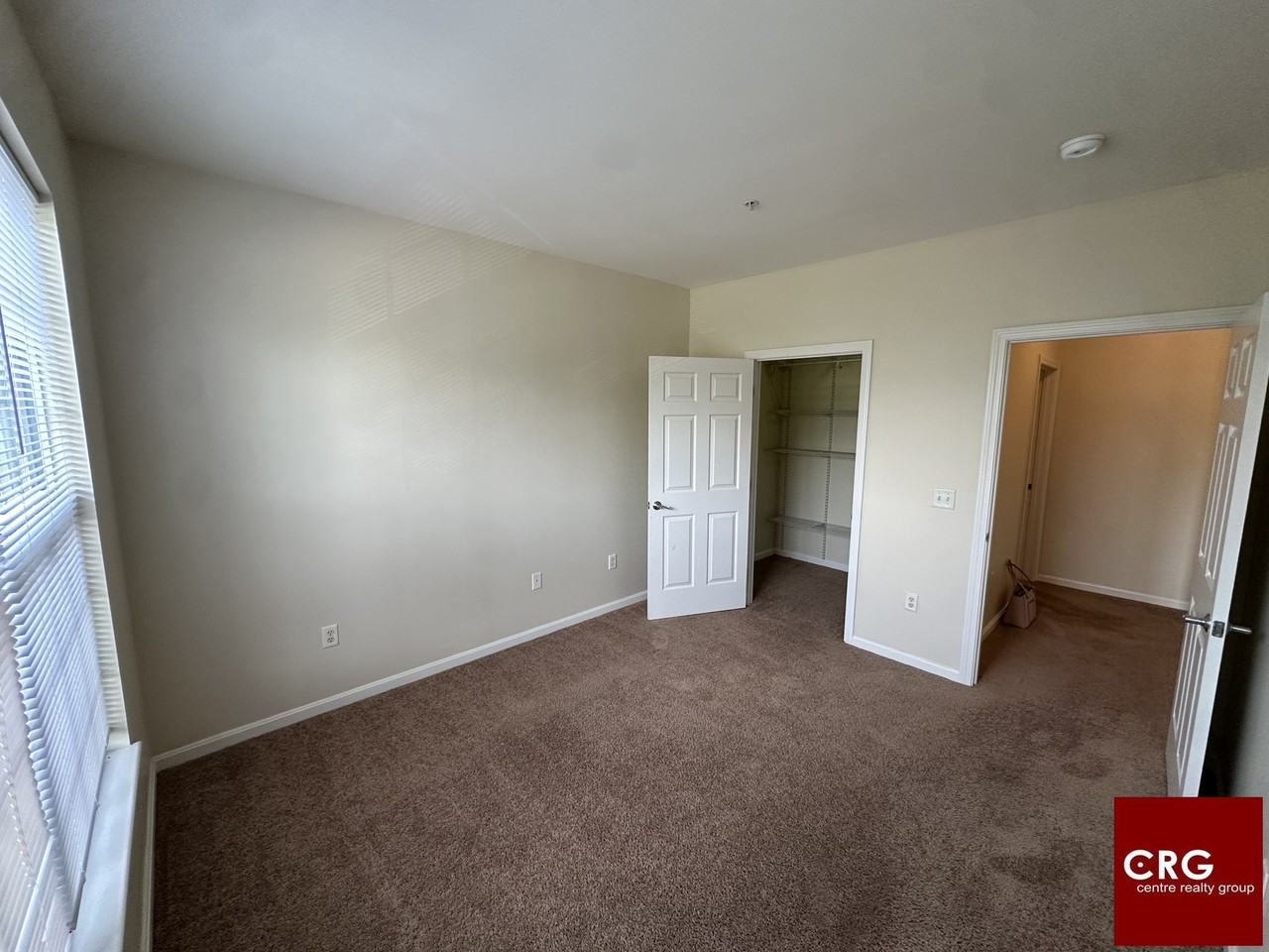 311 Lowell St - Photo 5 of 15