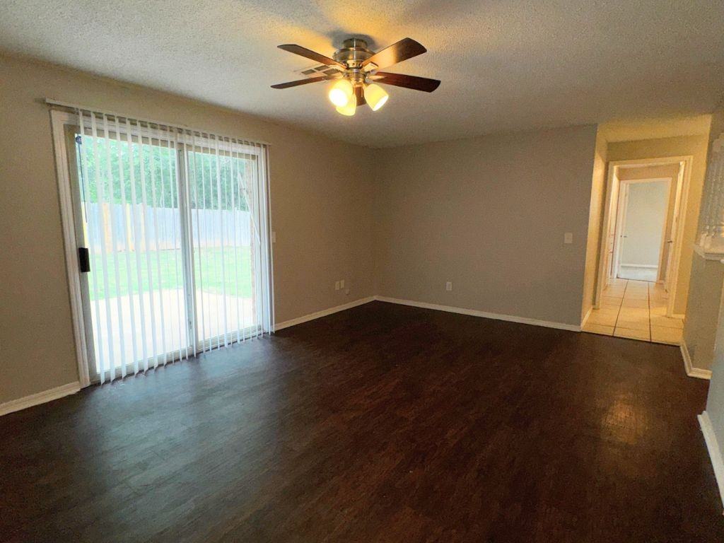 3939 Se 14th Pl - Photo 3 of 17