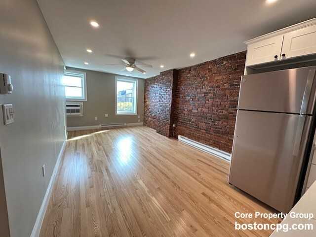 309 North St #7 - Photo 4 of 10