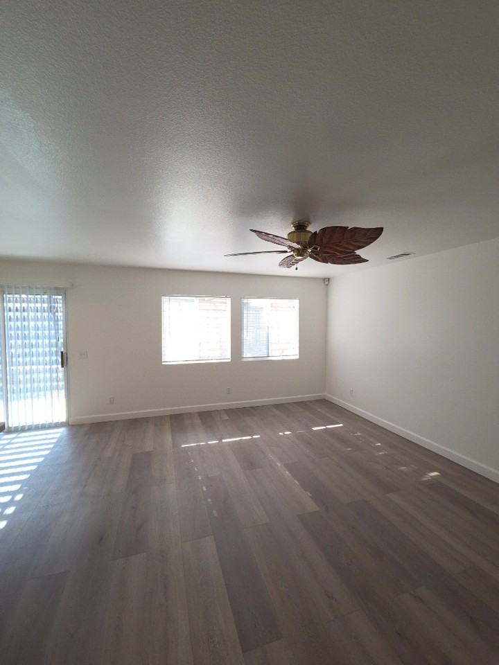 1510 Sunnybank Dr - Photo 7 of 35