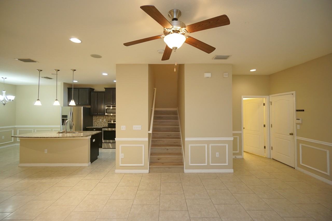 13107 Canopy Creek Dr - Photo 3 of 29