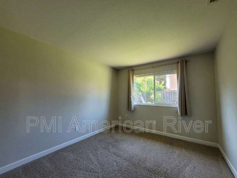 8924 Sutters Gold Dr - Photo 6 of 20