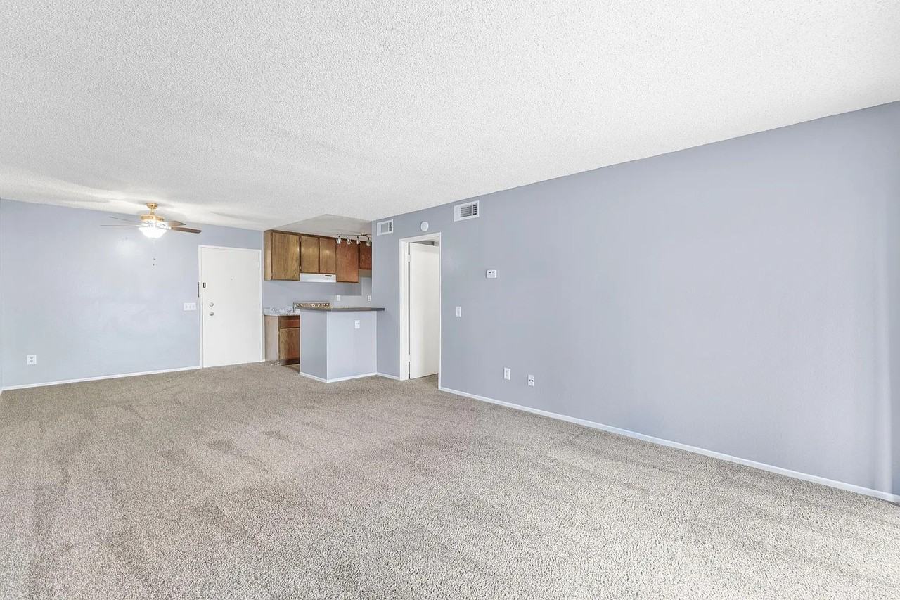 23735 Del Monte Dr #157 - Photo 3 of 16