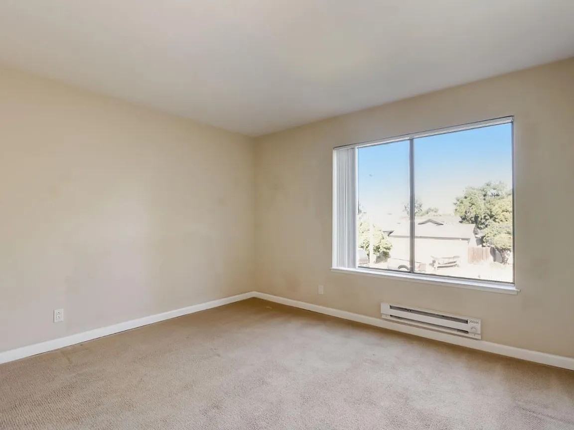 716 Teatree Ct #716 - Photo 2 of 16