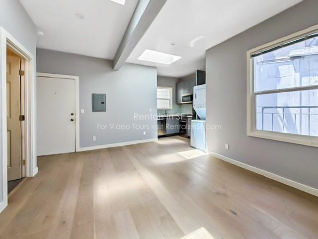 490 Francisco St #6 - Photo 3 of 11