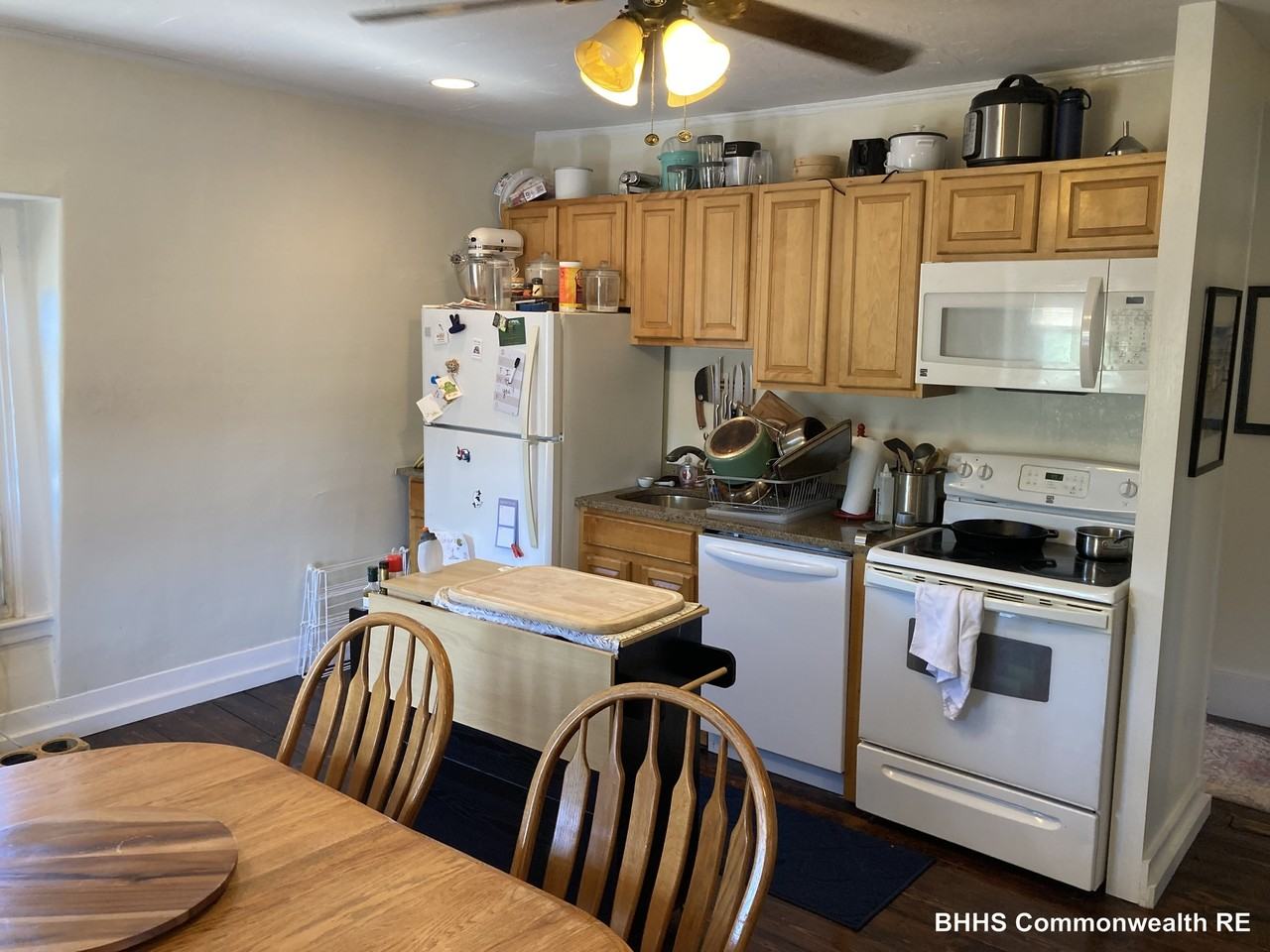 145 Highland Ave #6 - Photo 3 of 12