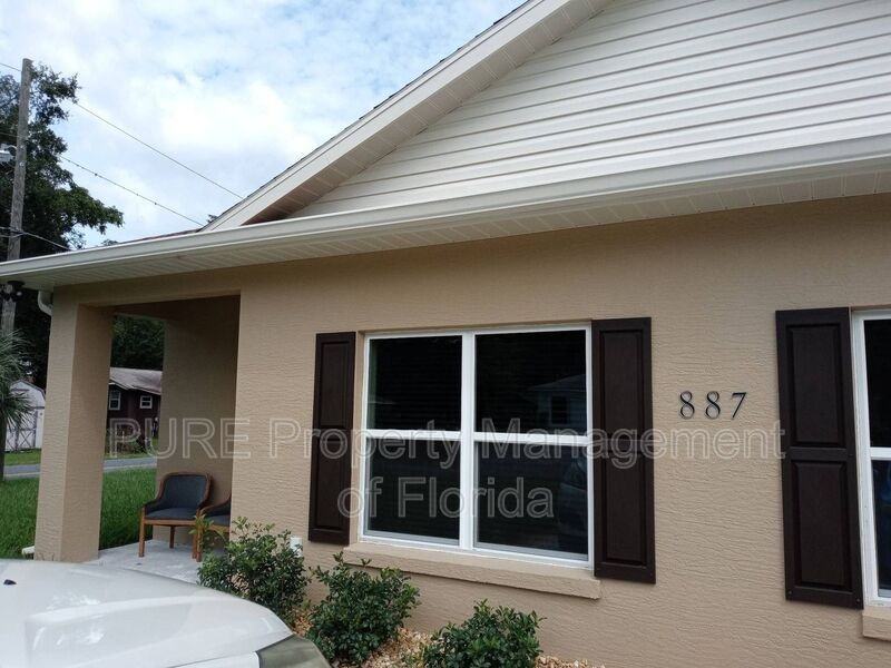 887 Nwterrace #1 - Photo 2 of 27