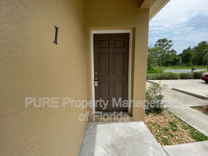 887 Nwterrace #1 - Photo 4 of 27