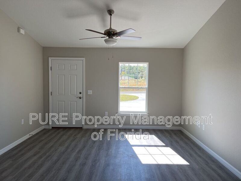 6577 Sw 140th Place Rd #2 - Photo 3 of 18