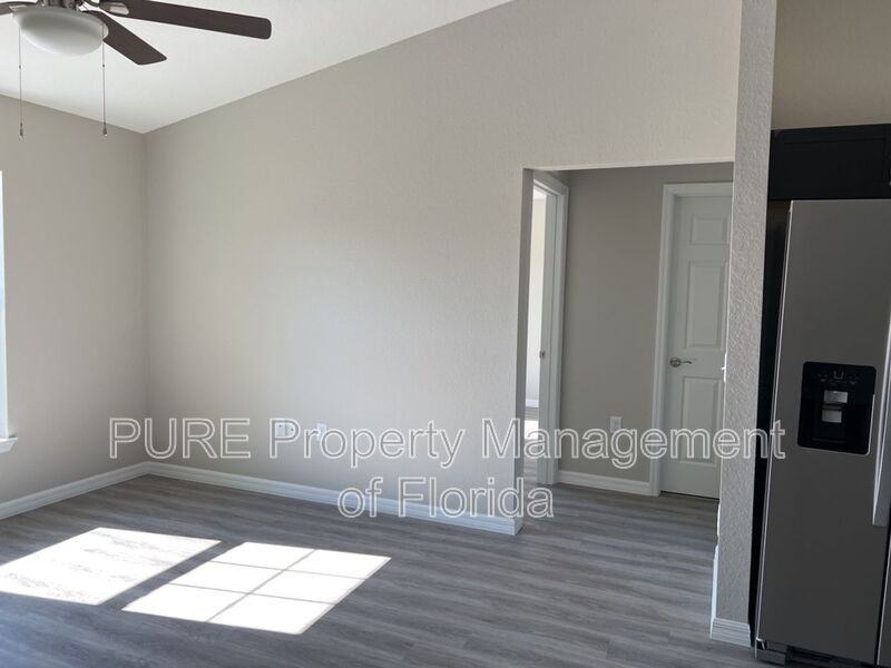 6577 Sw 140th Place Rd #2 - Photo 5 of 18