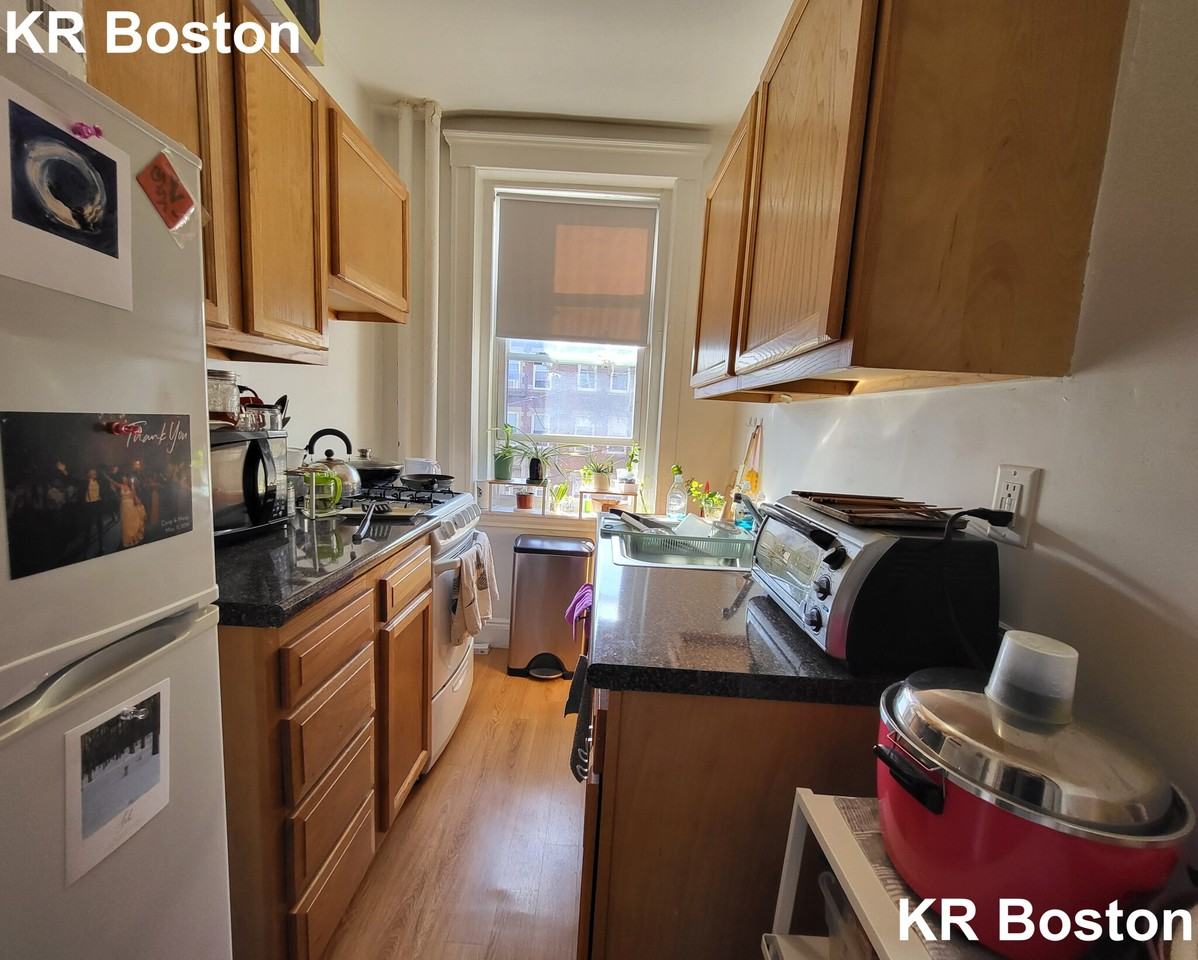 Brainerd Rd. & Walbridge St. #6 - Photo 3 of 16