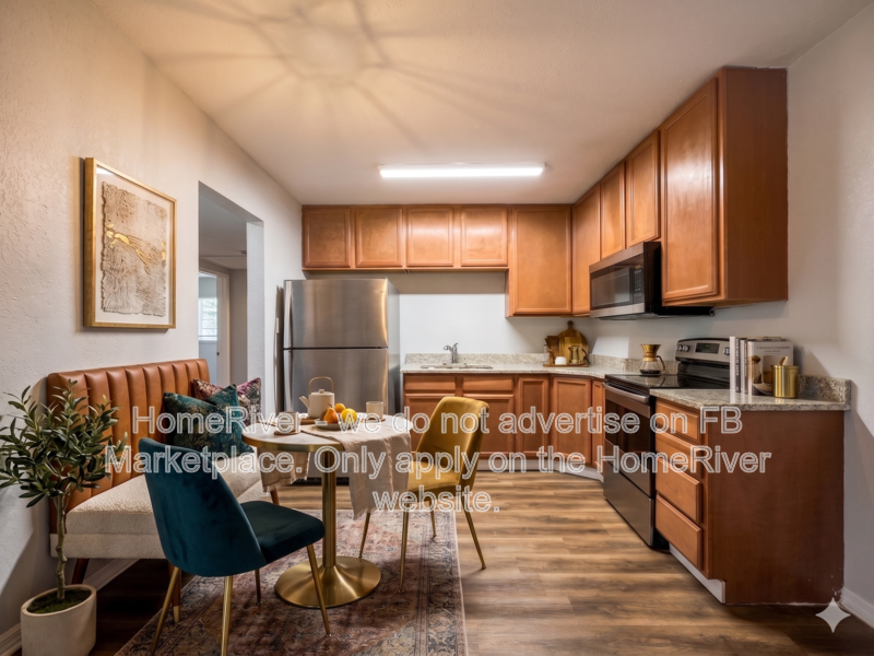 4523 Dolphin Dr - Photo 3 of 25
