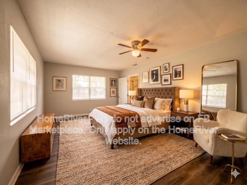 4523 Dolphin Dr - Photo 4 of 25