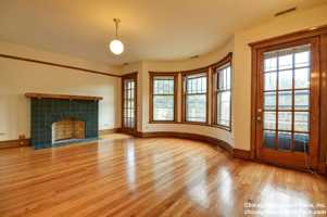 featured image of 3920 N Janssen Ave #3