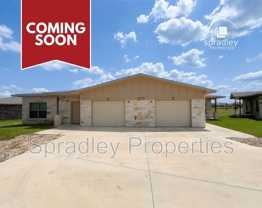 1007 Laurel Dr Unit A - Photo 1 of 1