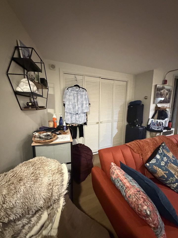 35 N Margin St #B - Photo 4 of 8
