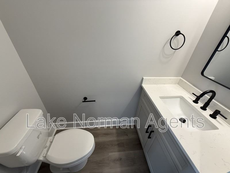 525 Dellwood Dr #A - Photo 7 of 16