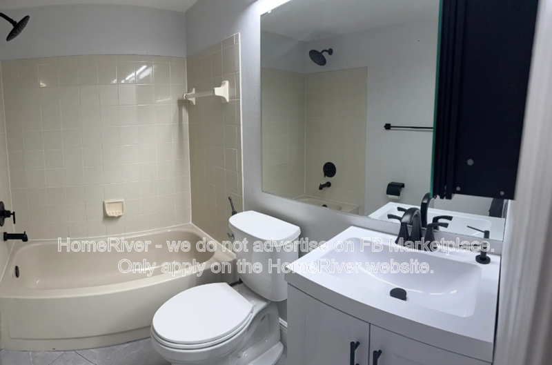 616 Beach Park Ln #V261 - Photo 3 of 11