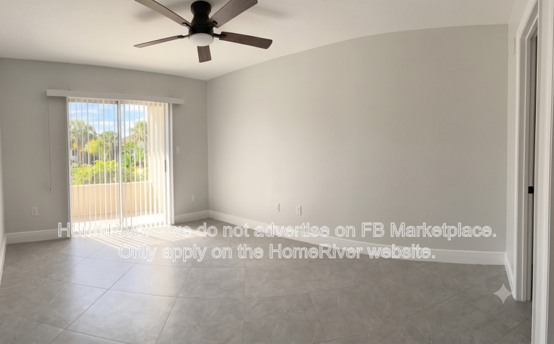 616 Beach Park Ln #V261 - Photo 5 of 11